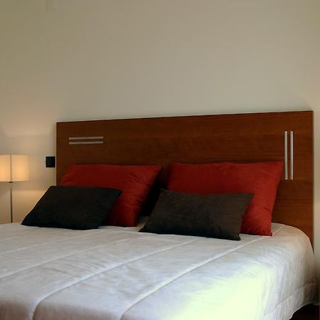 Aparthotel Foz Da Ria Odiáxere Exterior foto